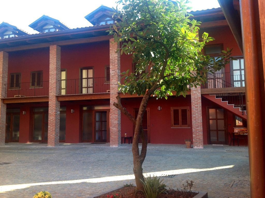 Tenuta Roletto Cuceglio Luaran gambar